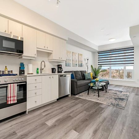 Luxury 1Br King Bed Unit - Private Balcony Apartment Kitchener Exterior photo